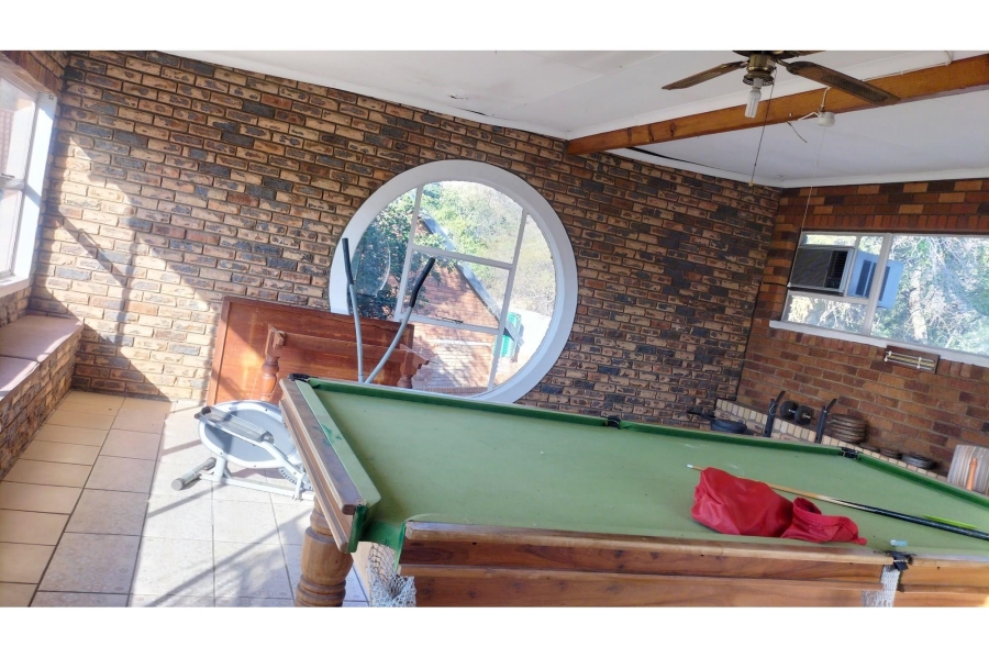 5 Bedroom Property for Sale in Elandsrand North West